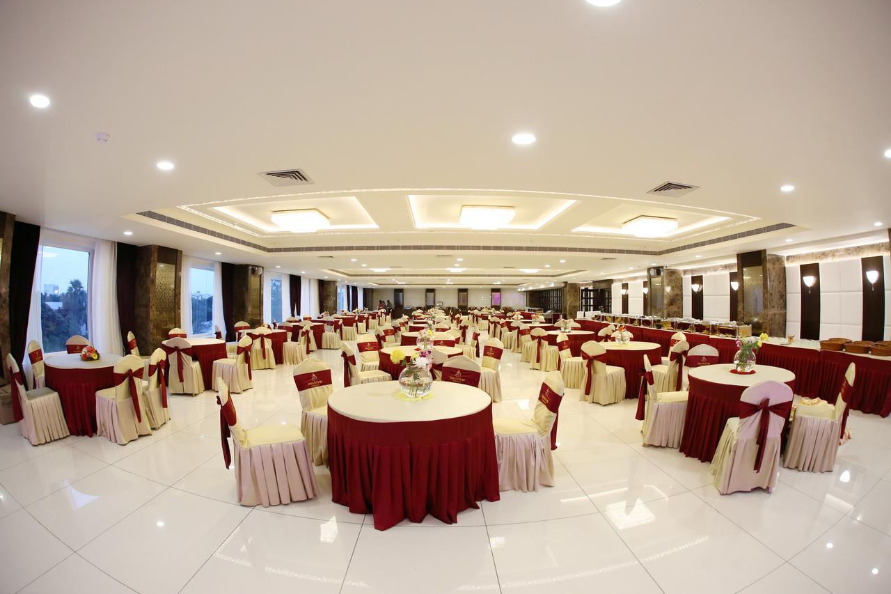 Hotel Shubham Palace Хайдарабад Экстерьер фото